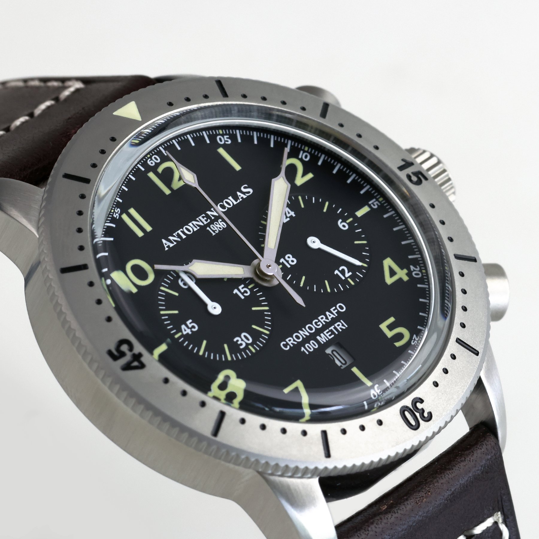 watchAntoineNicolasAustin (3) | La Grande Braderie Online | La Grande Braderie : Explorez nos articles de luxe de seconde main et découvrez nos articles de luxe d’occasion puis bénéficiez de nos offres spéciales sur articles de luxe ou dénichez l’article de luxe en promotion fait pour vous sur lagrandebraderie.online