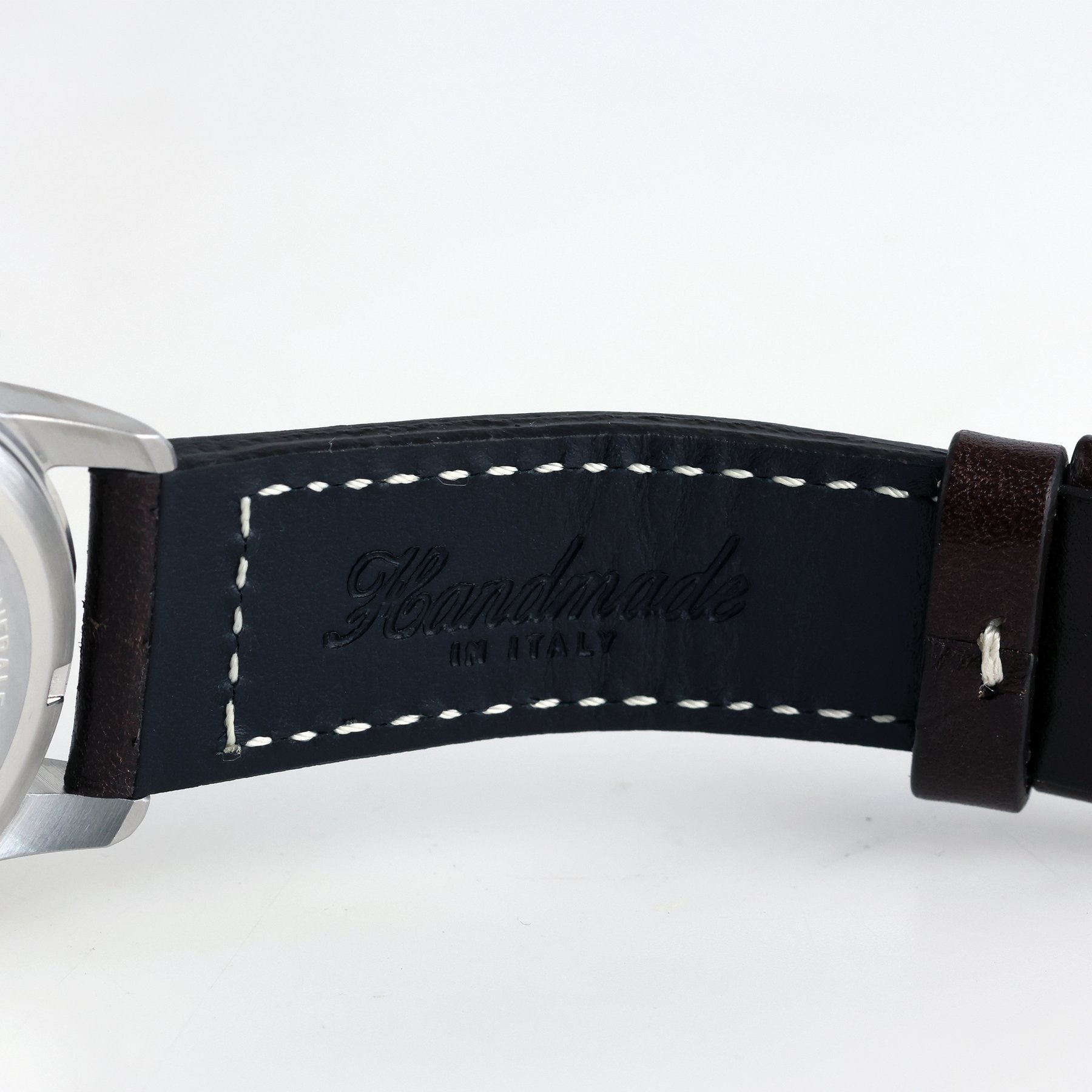 watchAntoineNicolasAustin (6) | La Grande Braderie Online | La Grande Braderie : Explorez nos articles de luxe de seconde main et découvrez nos articles de luxe d’occasion puis bénéficiez de nos offres spéciales sur articles de luxe ou dénichez l’article de luxe en promotion fait pour vous sur lagrandebraderie.online