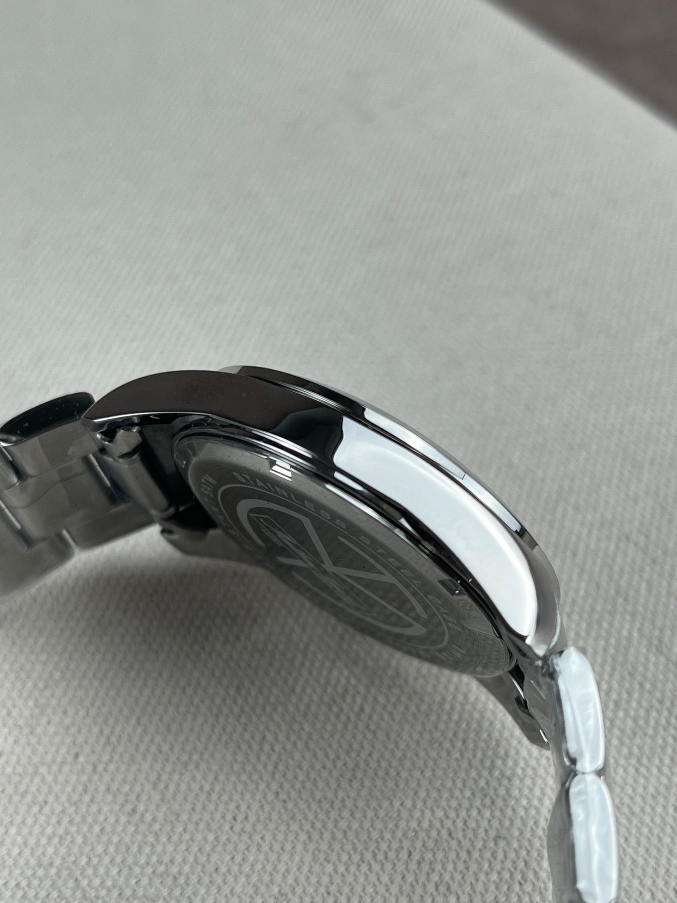 watchMatheyTissotOrient (7) | La Grande Braderie Online | La Grande Braderie : Explorez nos articles de luxe de seconde main et découvrez nos articles de luxe d’occasion puis bénéficiez de nos offres spéciales sur articles de luxe ou dénichez l’article de luxe en promotion fait pour vous sur lagrandebraderie.online